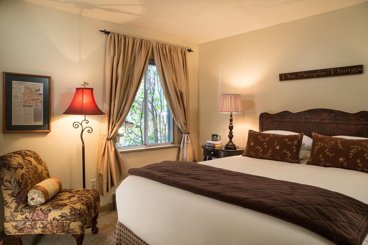 Eagle Rock Lodge Vida Екстер'єр фото